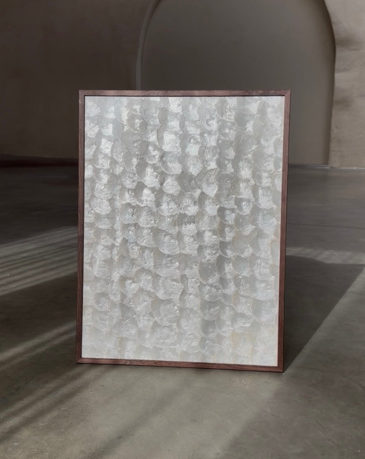 Nacre wall art pearl reflection
