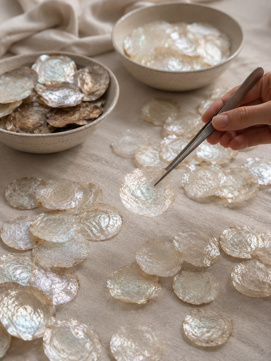 Selecting the oyster shells